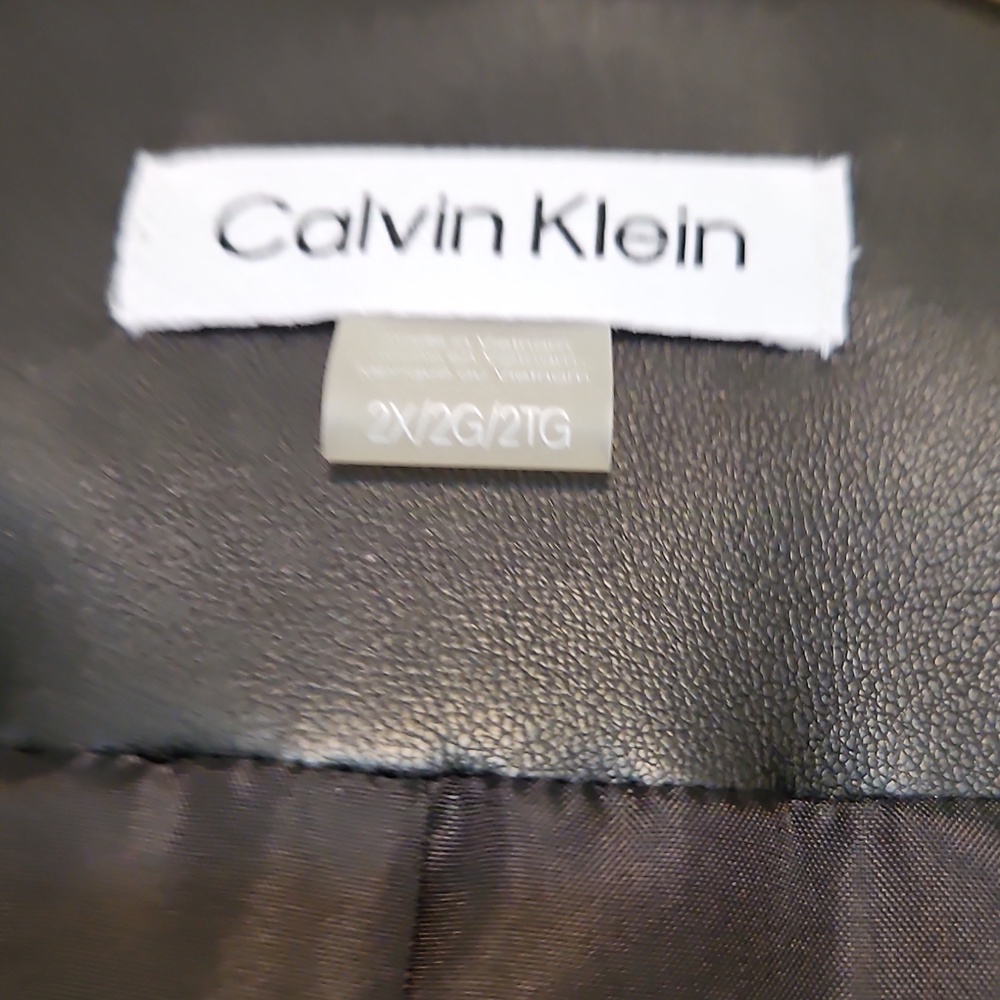 NWOT Calvin Klein Women's Black Faux Leather Open Blazer Sz 2x - Picture 4 of 4